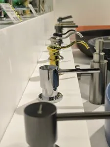 Все дозаторы Omoikiri сравнить