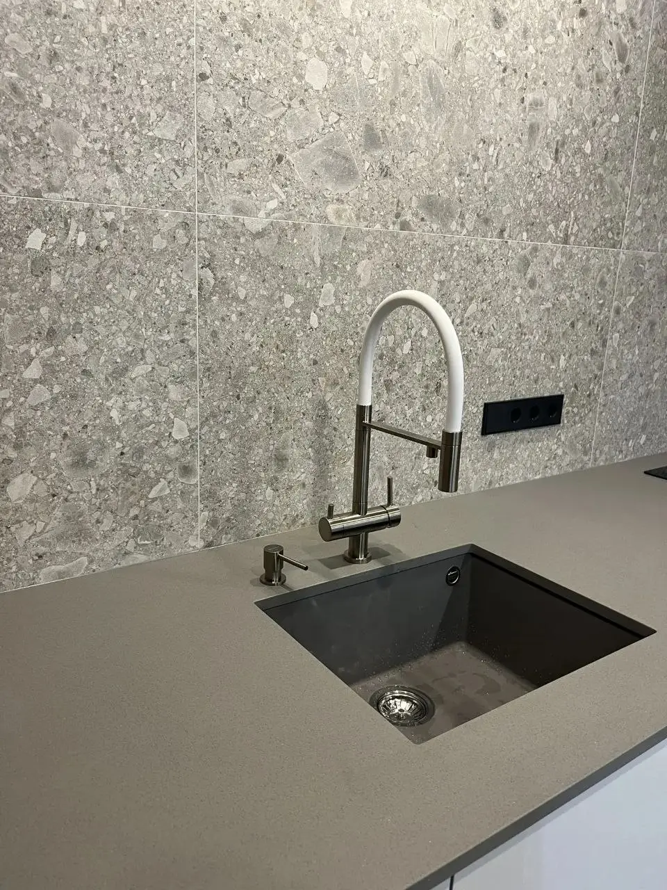 Мойка для кухни Omoikiri Bosen 54-U - leningrad grey